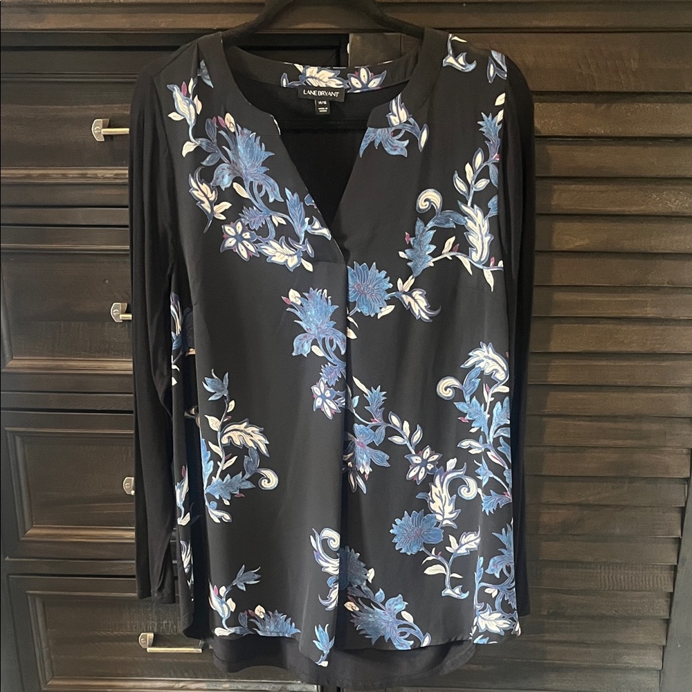 Lane Bryant Black Top Blue and White Floral Accents